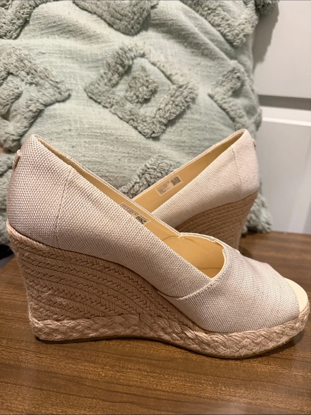 TOMS Cream Open-Toe Espadrille Wedge